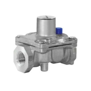 1/2" RV-47L Appliance Regulator | 14.8 MBH | 1/2 PSIG